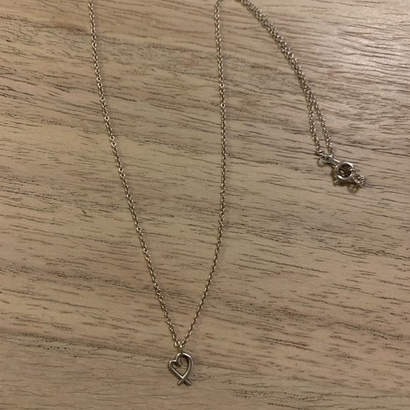 Tiffany & Co. Heart Necklace w/ Pouch - Picture 1 of 4